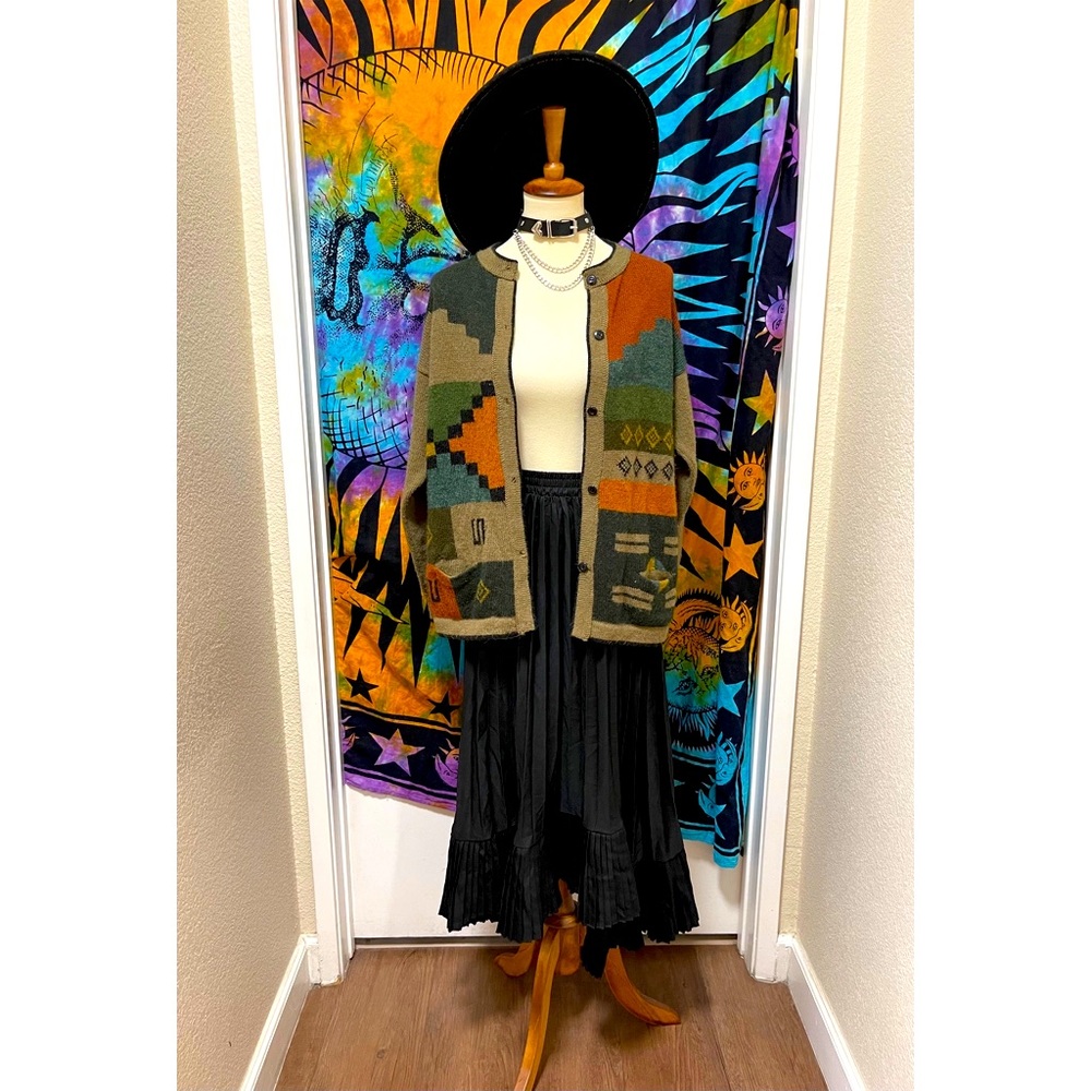 π Lovely Vintage wool art cardigan - Picture 9 of 11